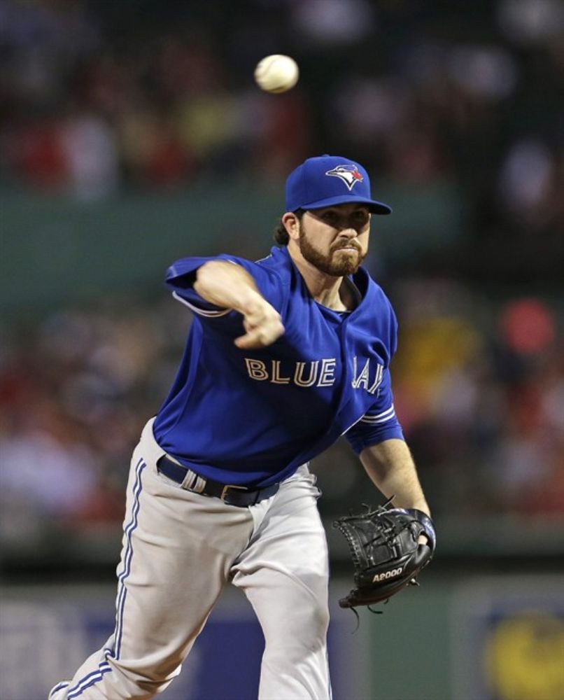 Toronto Blue Jays pitcher Julian Fernandez (35) during a spring