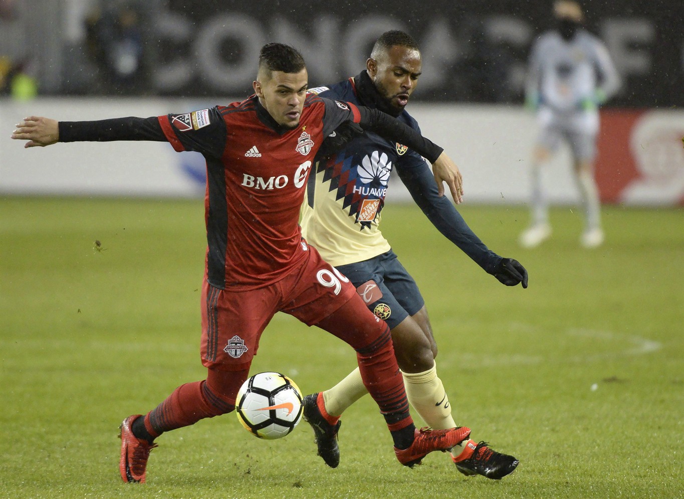 Gregory van der Wiel set to depart Toronto FC after falling-out with Vanney