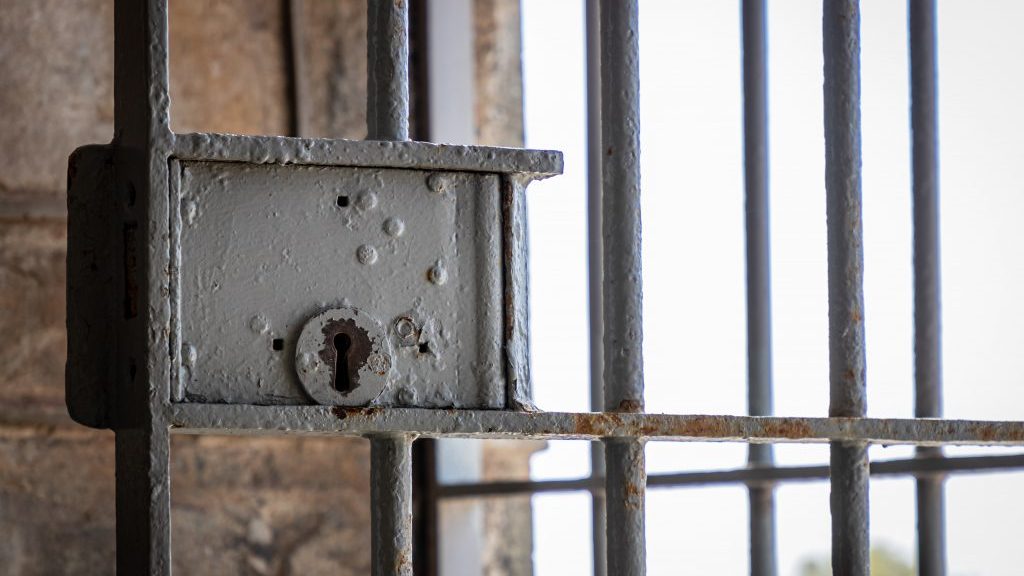 More than 70% of people in jails awaiting bail or trial in Canada, report says