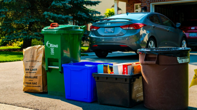 Three-item limit coming for curbside waste collection. (CityNews/files)