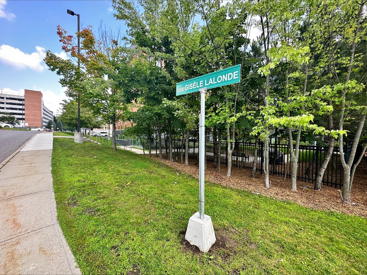 Montfort Hospital honours the late Gisèle Lalonde with road name