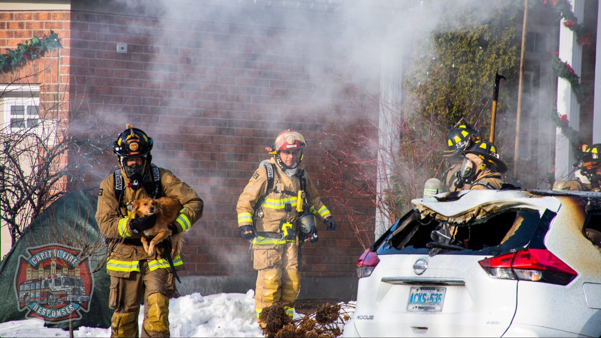 Firefighter injured, pets saved in Barrhaven fire