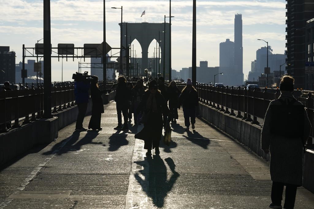 New York City evicts vendors from Brooklyn Bridge ending a