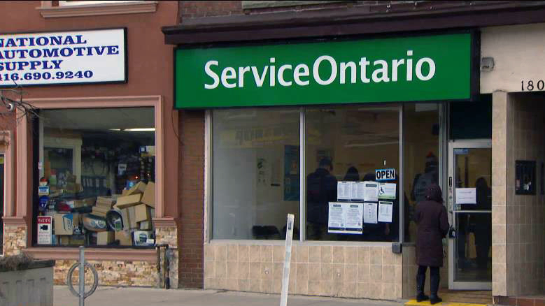ServiceOntario savings come from government no longer paying leasing costs: minister