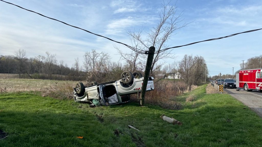 No injuries after vehicle hits hydro pole on Hwy. 15
