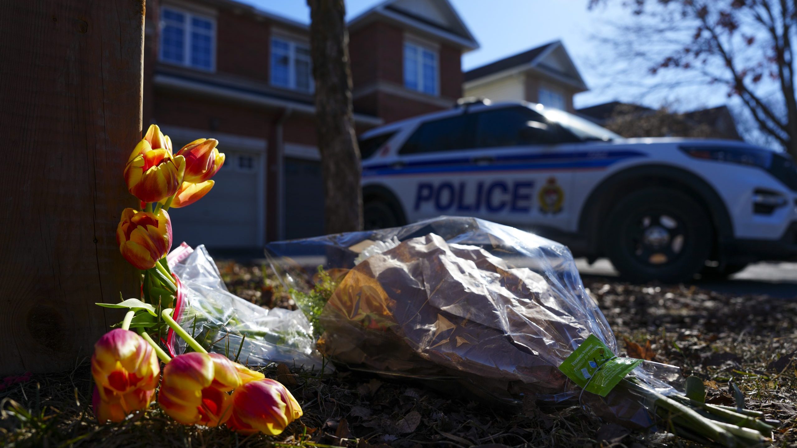 Barrhaven family death: Landlord selling home