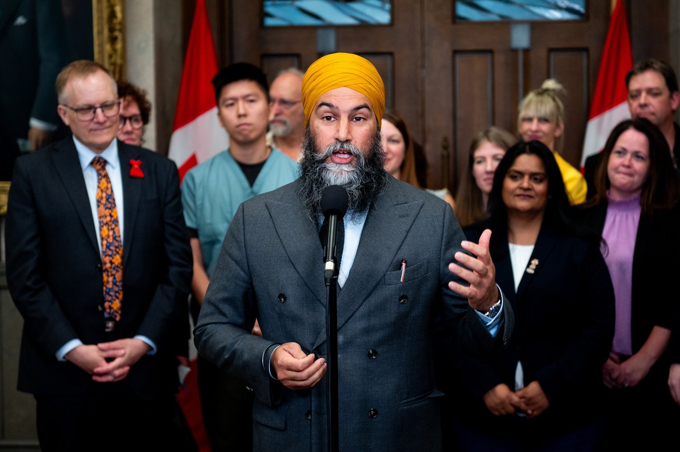 Federal NDP want a price cap on grocery store staples; Liberals say it won’t work