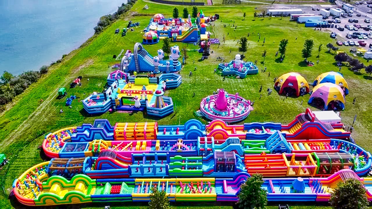 What to do this weekend in Ottawa: World's largest bouncy castle