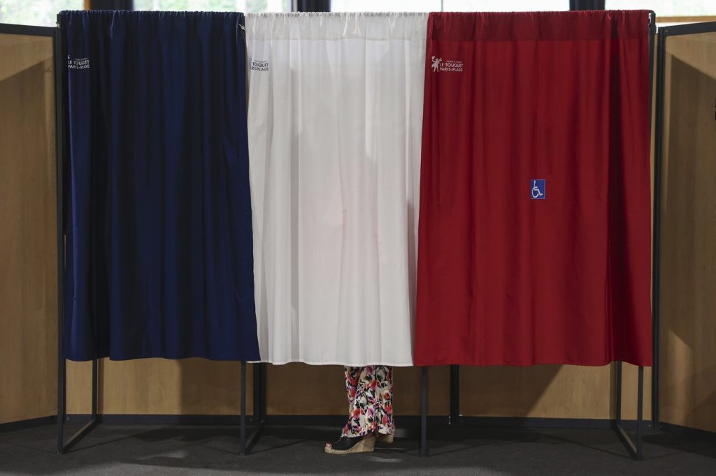 France is voting in key elections that could see a historic far-right win or a hung parliament