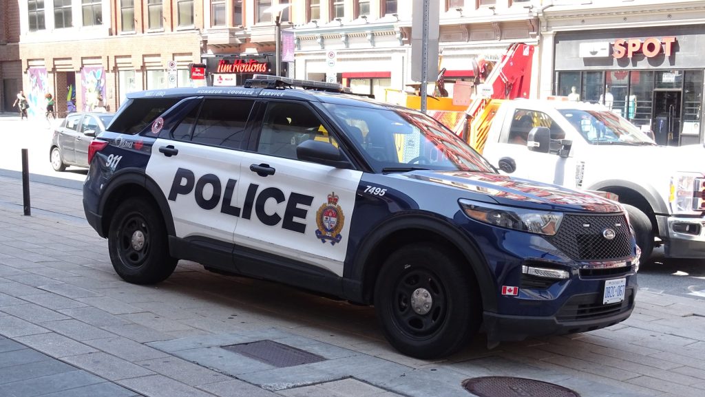 Police presence in The Glebe, school in lockdown