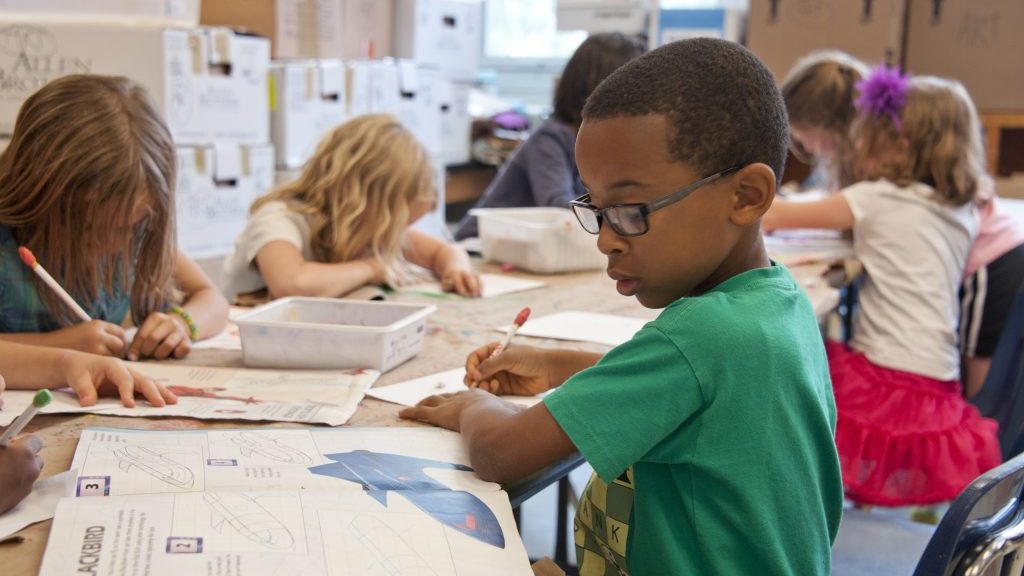 Elementary school students learning in a classroom. (CityNews file photo.)