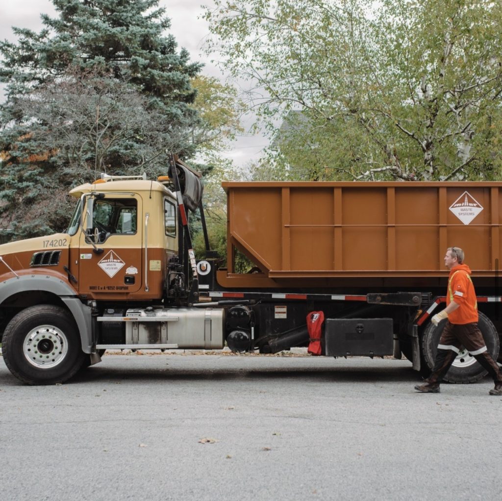 New garbage trucks on the way amid 'leakage' on Ottawa streets