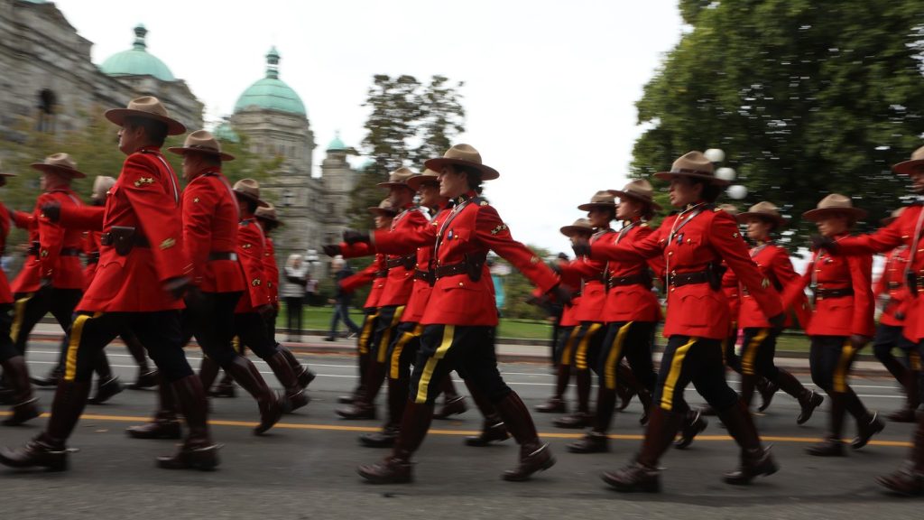 Canada honours Police and Peace Officers’ National Memorial Day