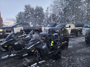 Local OPP head north to dig out cottage country