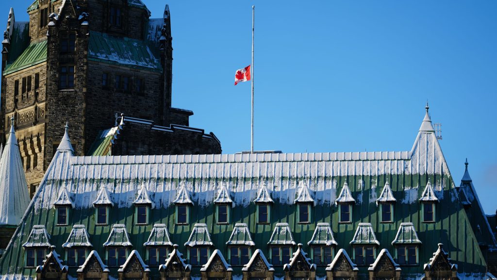 Snow, strong wind gusts coming to the nation's capital