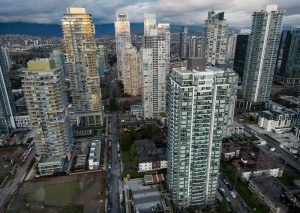 Average asking rents decrease for sixth straight month to $2,119: report