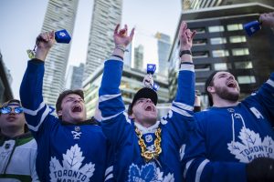 Maple Leafs top Senators 3-2 to grab 2-0 lead in Battle of Ontario