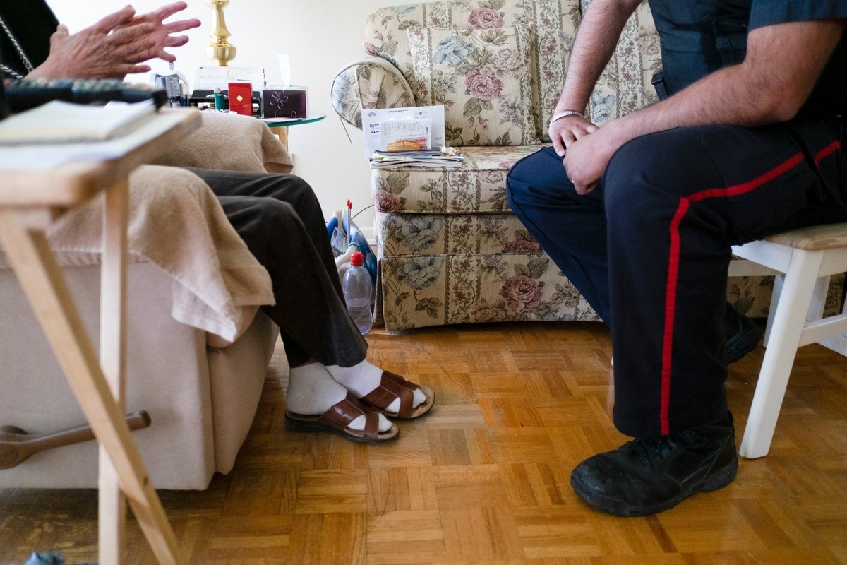 Grandparent almost loses $6,000 to scam before family, police intervene