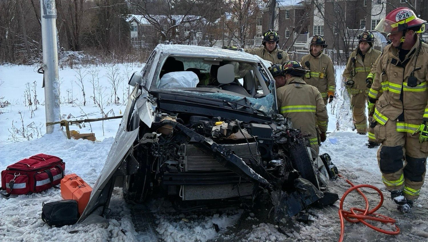 Elderly man critically injured in Nepean head-on crash Elderly man critically injured in Nepean head-on crash