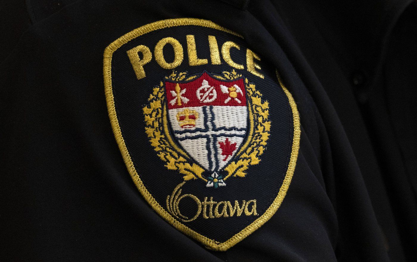 Ottawa police officer charged with assault after car crash in Oakville