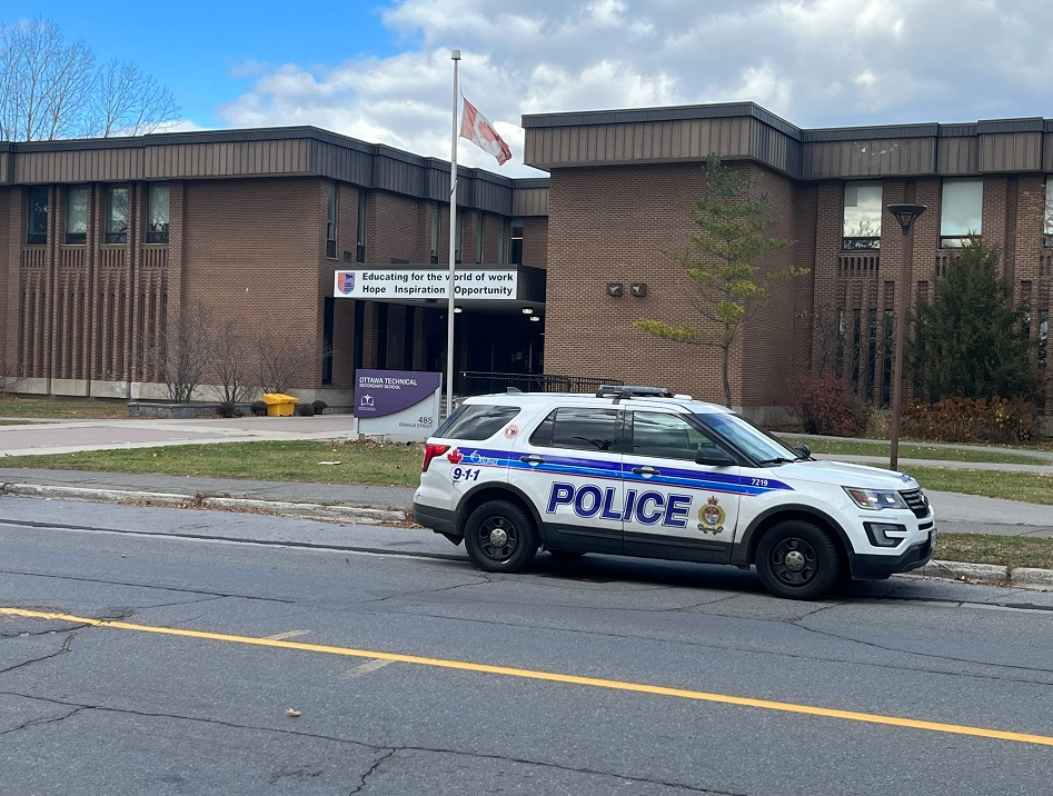 UPDATE Four people arrested at school on Donald Street CityNews Ottawa