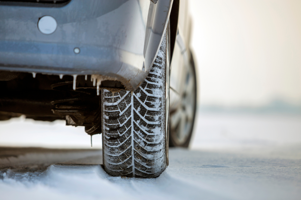 Quebec's winter tire law is in effect, but does it make roads safer?